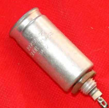 К50-20 Конденсатор 50мкф 300в