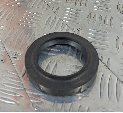 307606-П Сальник