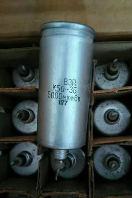 К50-3Б Конденсатор 500мкф 6 в