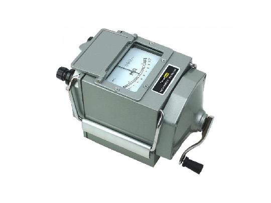 М4100\3 Мегаометр