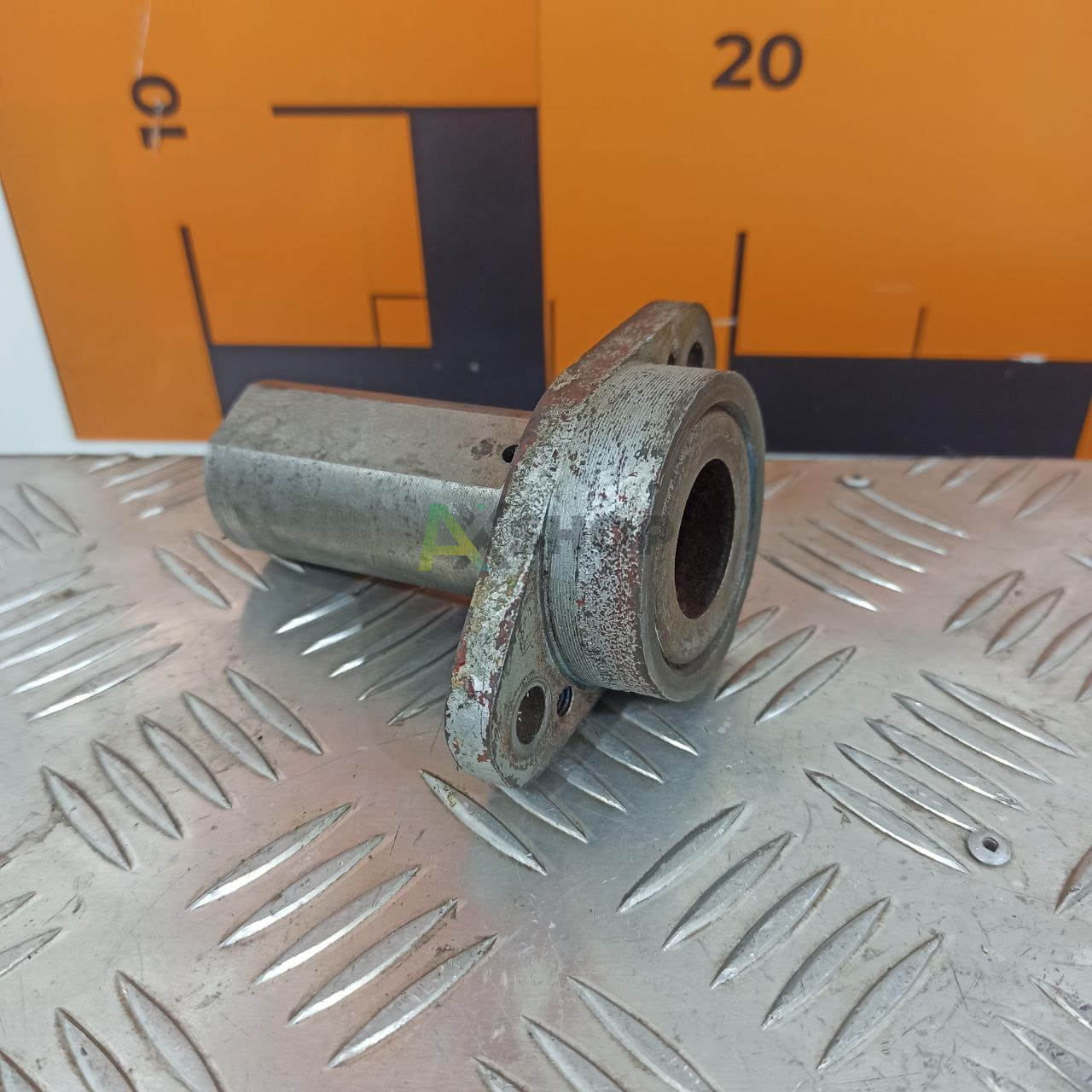 8.10.728 Втулка уплотнительная 3 и 4 передач