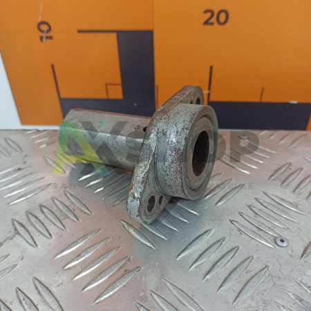 8.10.728 Втулка уплотнительная 3 и 4 передач