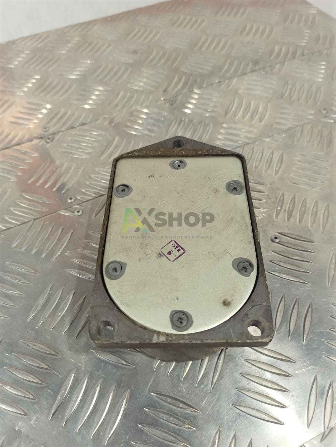 ФР-82-Ф Фильтр радиопомех цепи катушки зажигания