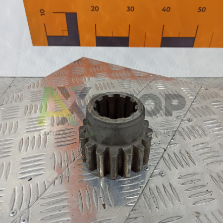 21.10.137 Шестерня заднего хода ведущая