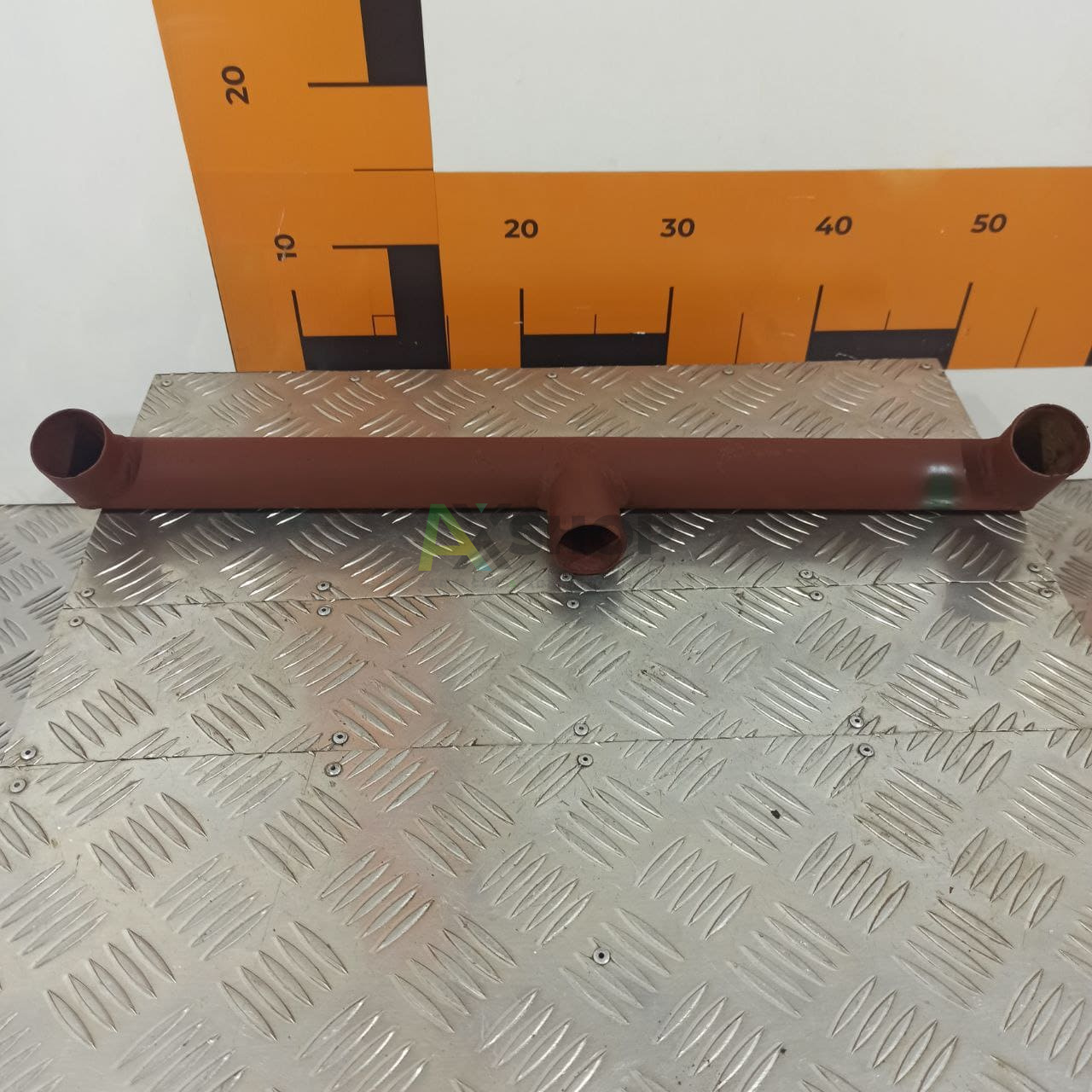 41-1303045 Труба соединительная радиаторов нижняя в сборе