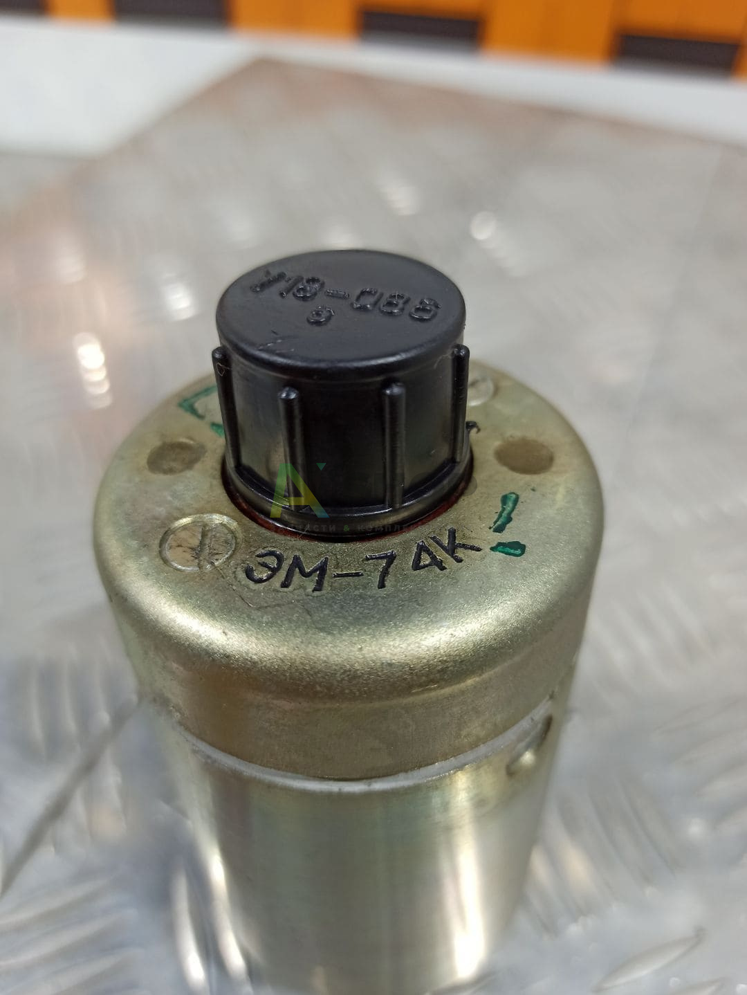 ЭМ-74К Электромагнит