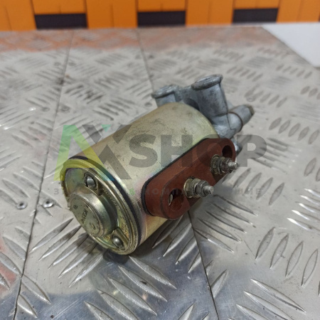 1402.3747 Электромагнит