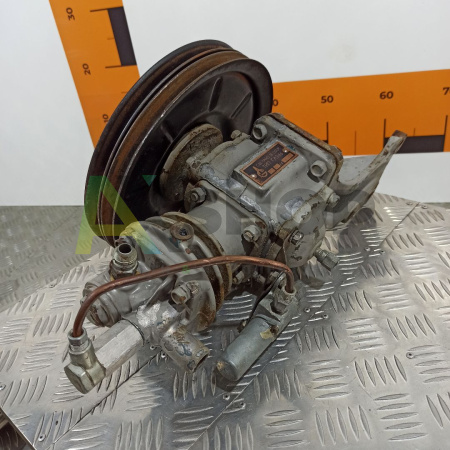 Компрессор со штуцерами и шкивами в сборе ГАЗ 66-02-4201008-10