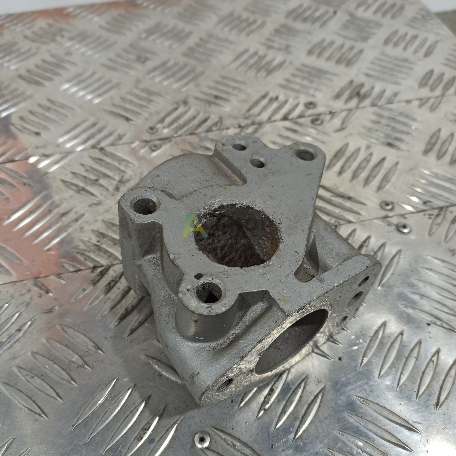 740-1303168 Патрубок 