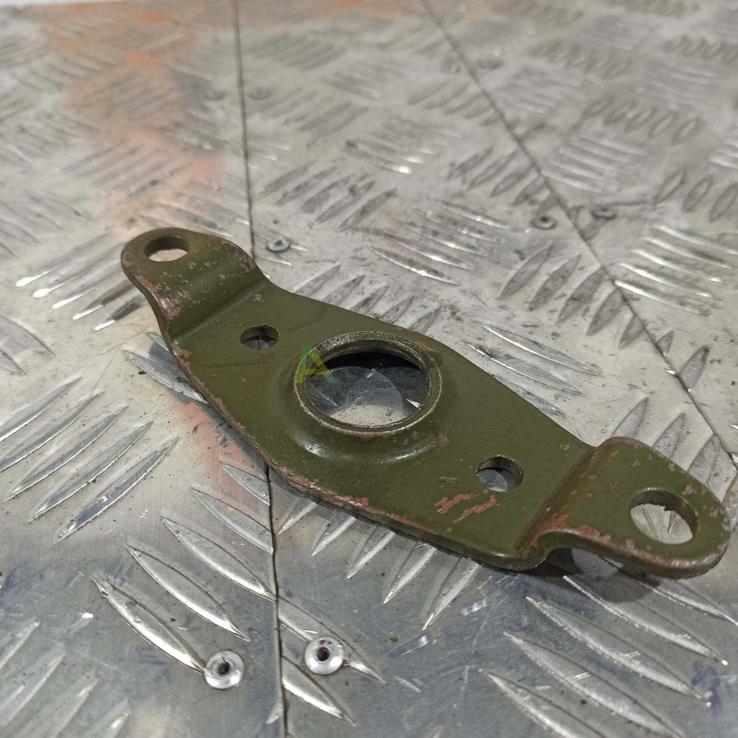 47-2505090 Кронштейн