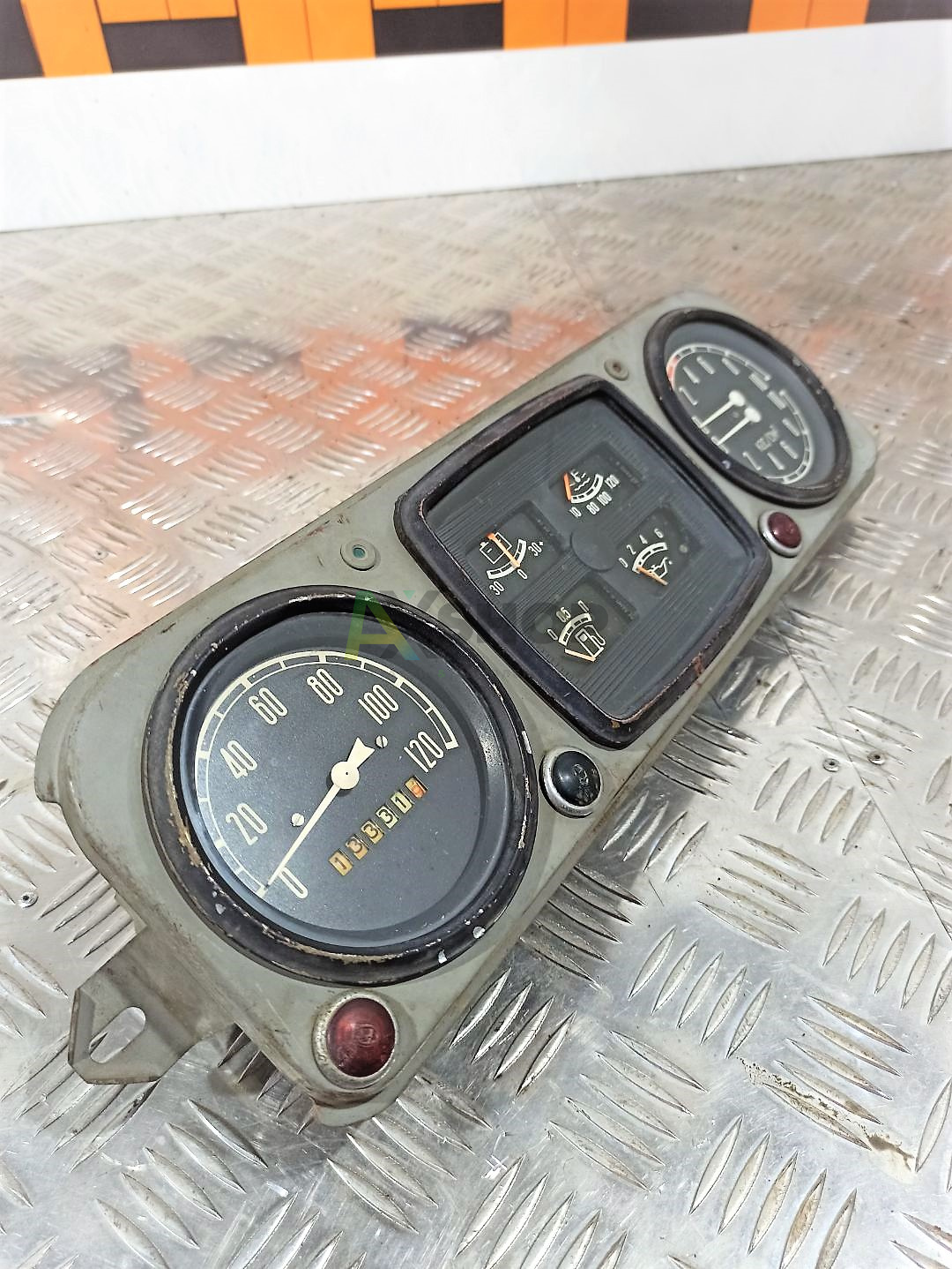 131-3801010-20 Щиток приборов типа КП204АТ в сборе