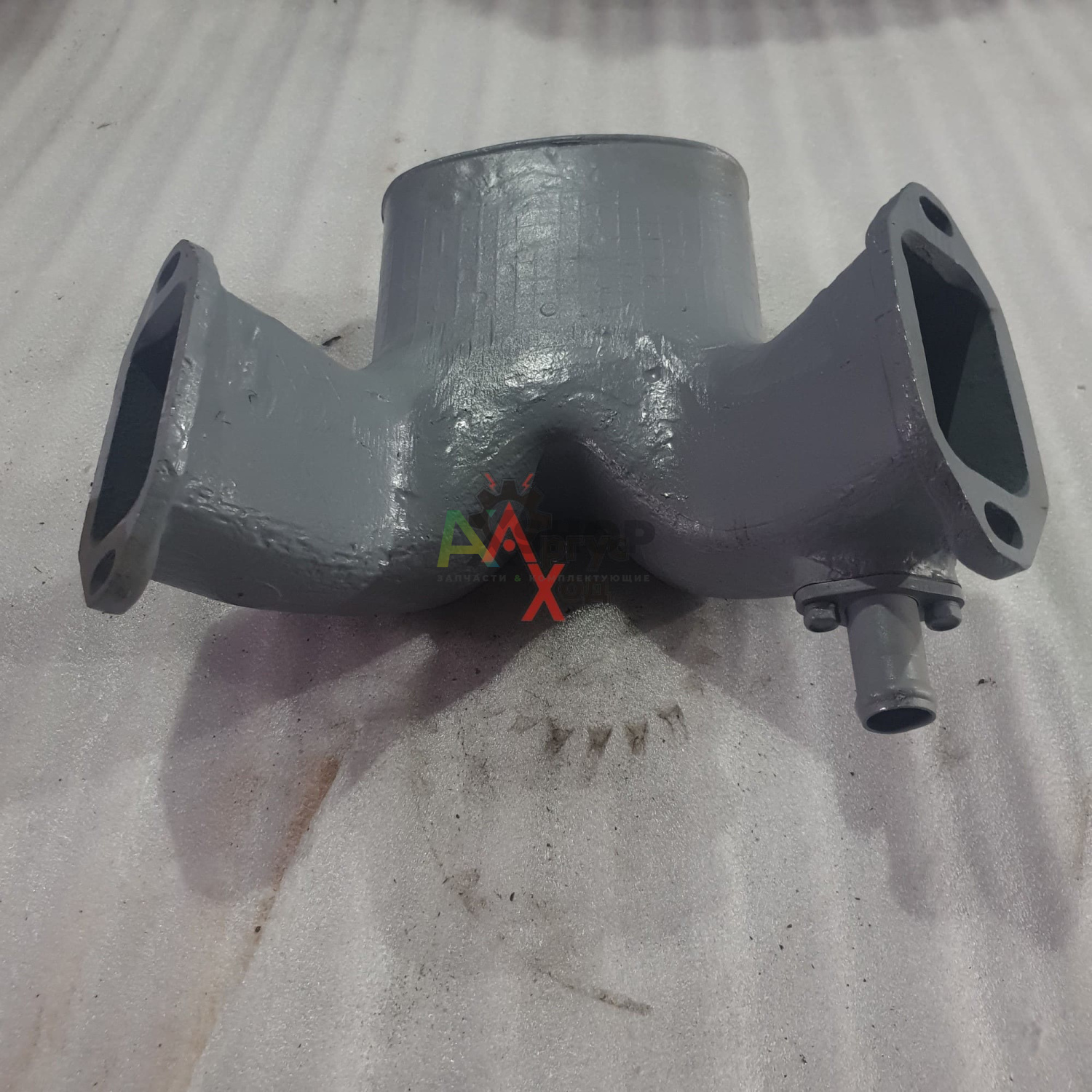 8.09.101 Патрубок соединительный впускных коллекторов