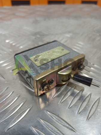 Автомат защиты реле АЗР-20