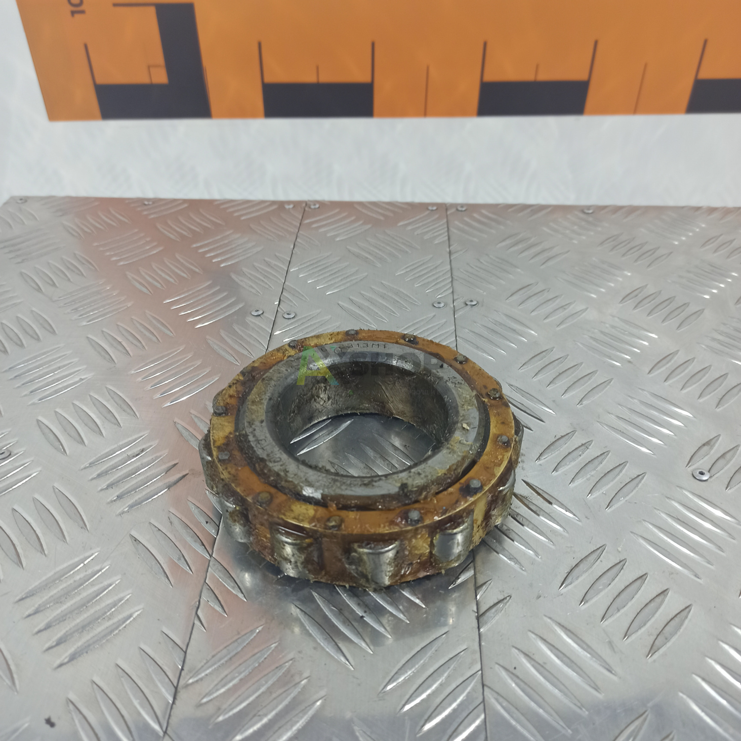 2313М1 Подшипник  роликовый