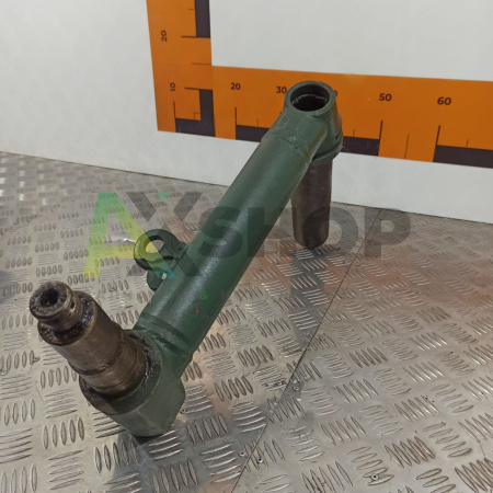 Балансир переднего катка левый в сборе 71-2946011