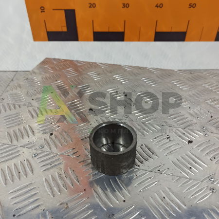 21.32.110 Втулка проставочная большая
