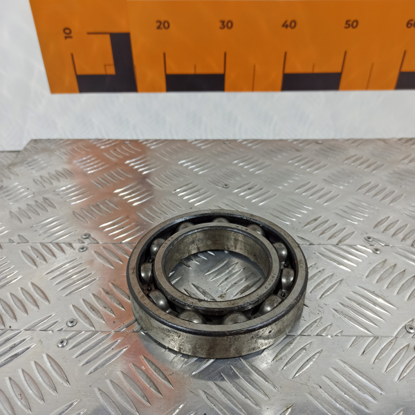 215 Подшипник шариковый радиальный однорядный