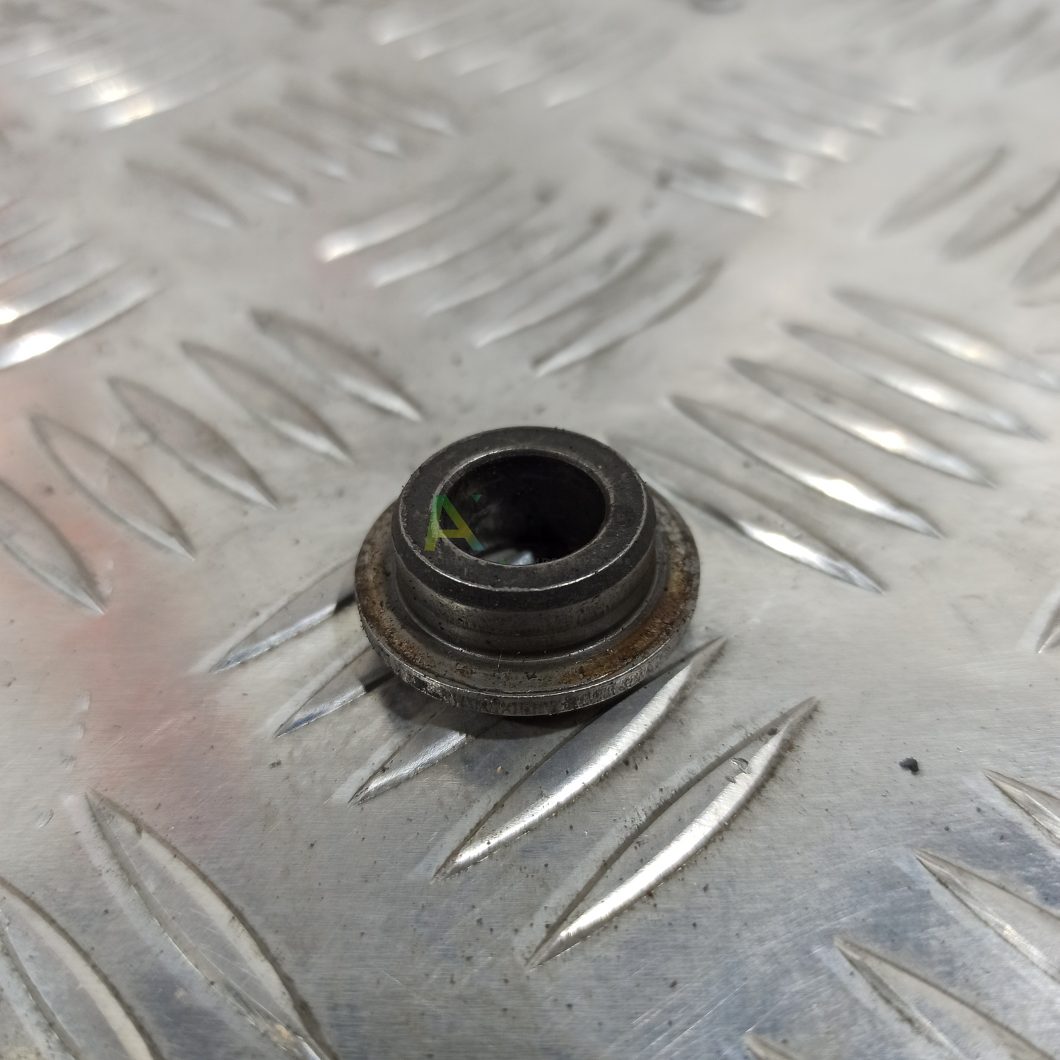 Втулка 740-1007026