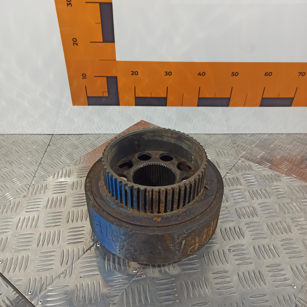 21.10.022 Барабан ведомый правый в сборе