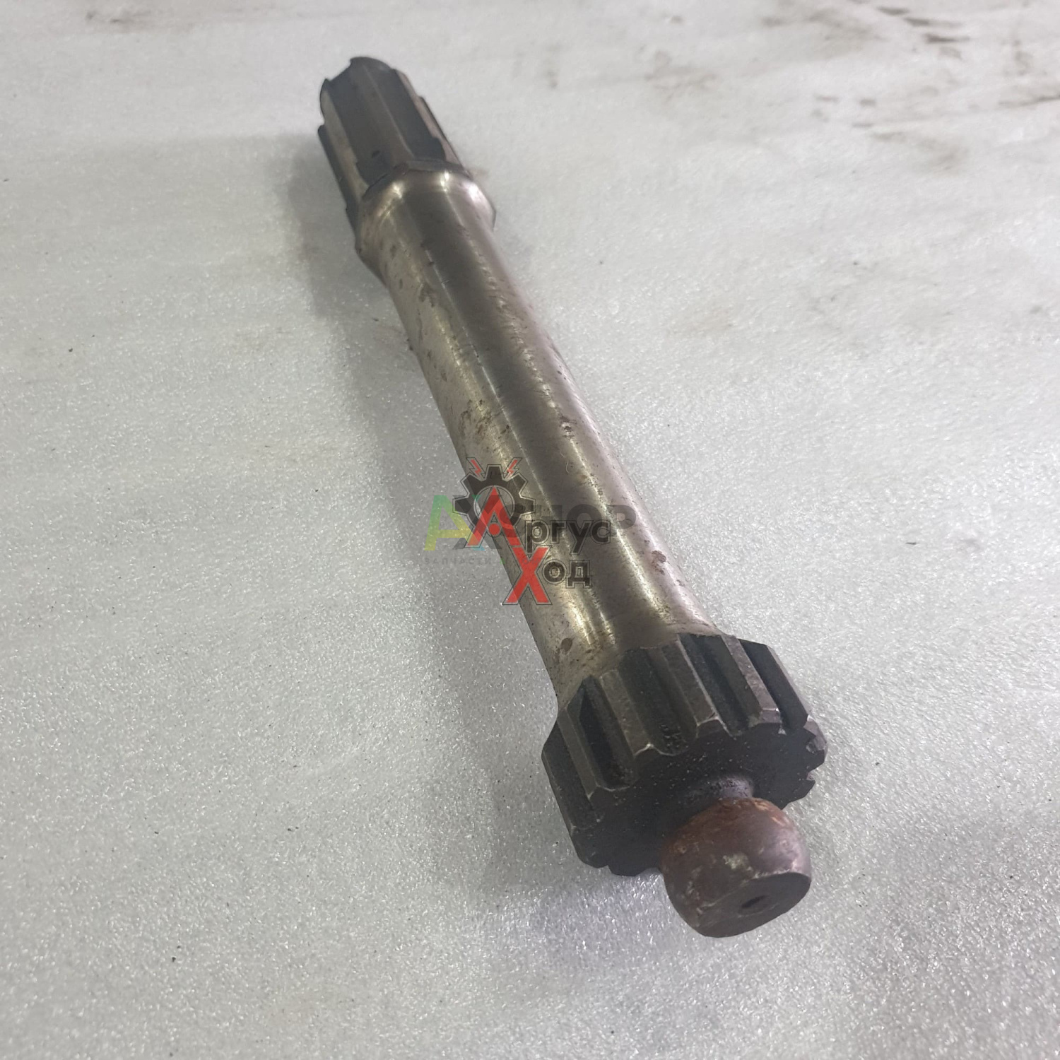 8.10.533 Вал фрикциона правый