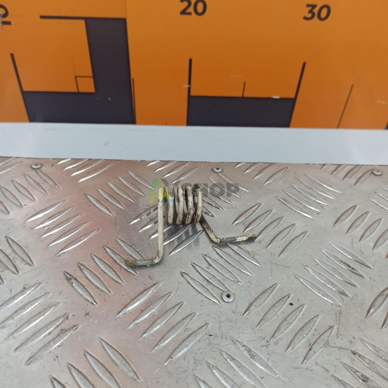 6.82.129 Пружина валика