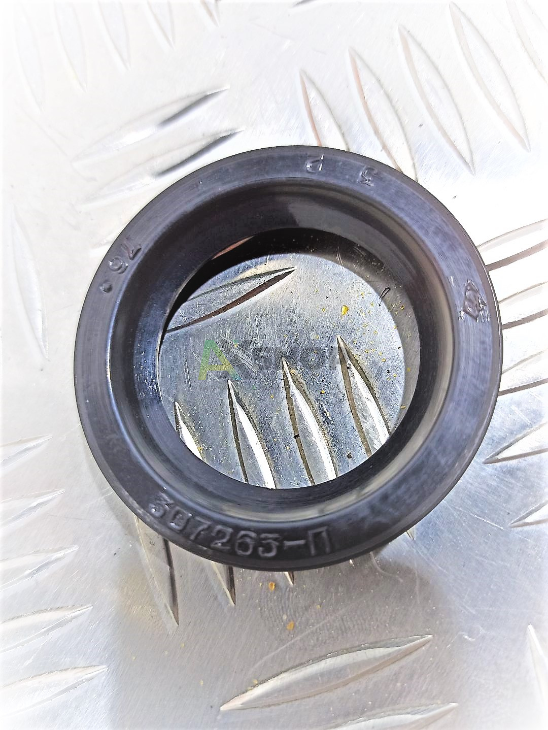 307263-П Сальник рулевой сошки ГУРА