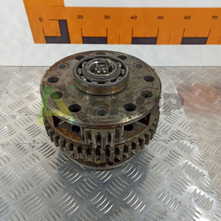 21.10.013 Механизм поворота левый в сборе