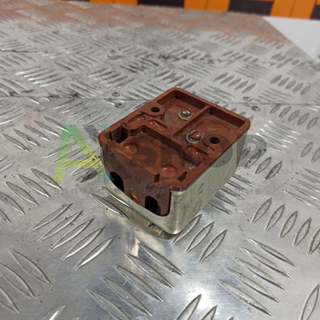 8Э15М Электромагнитное реле