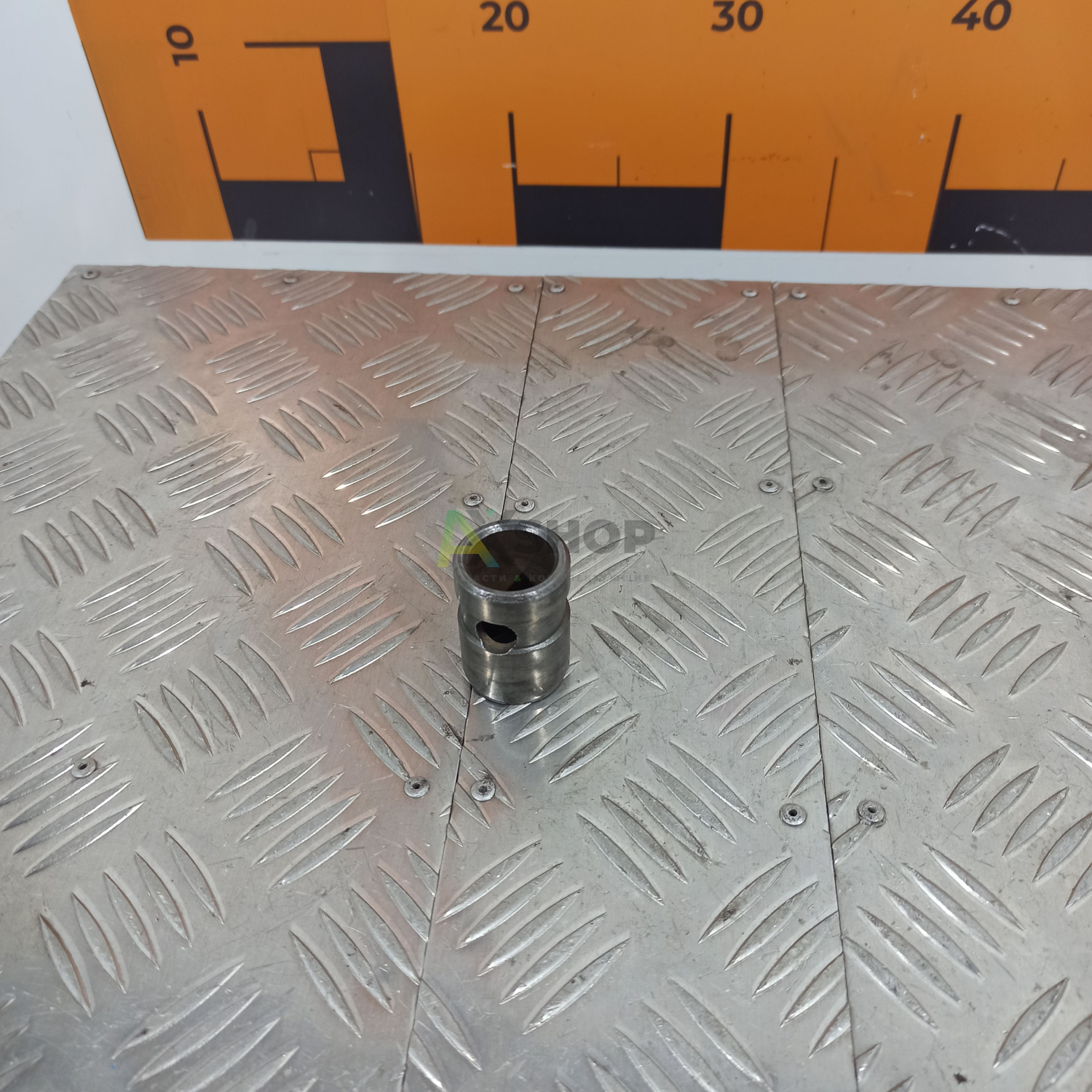 Втулка ЯМЗ оси толкателей клапана передняя 236-1007244-А