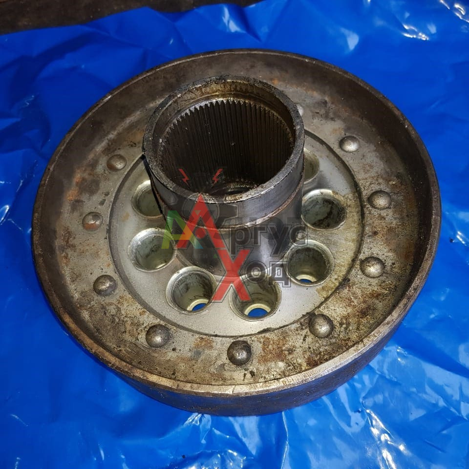 8.10.057 Барабан фрикциона ведомый