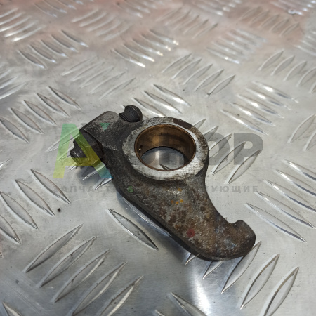 Коромысло клапана в сборе 740-1007140