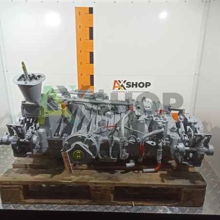 8.10.УПР Главная передача с управлением и тормозами