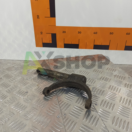 21.10.202 Вилка переключения 2 и 3 передач