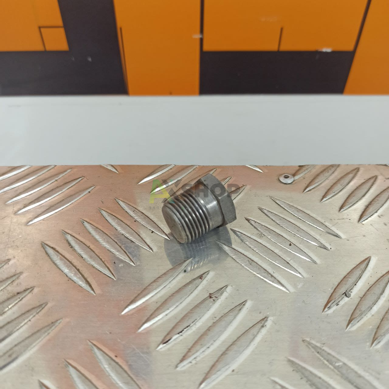 ГК 3/8 Пробка