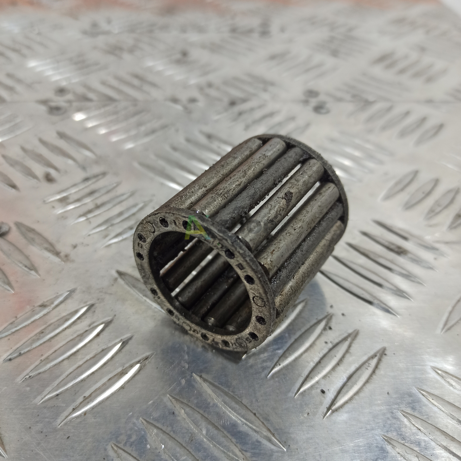 64706 Подшипник роликовый игольчатый