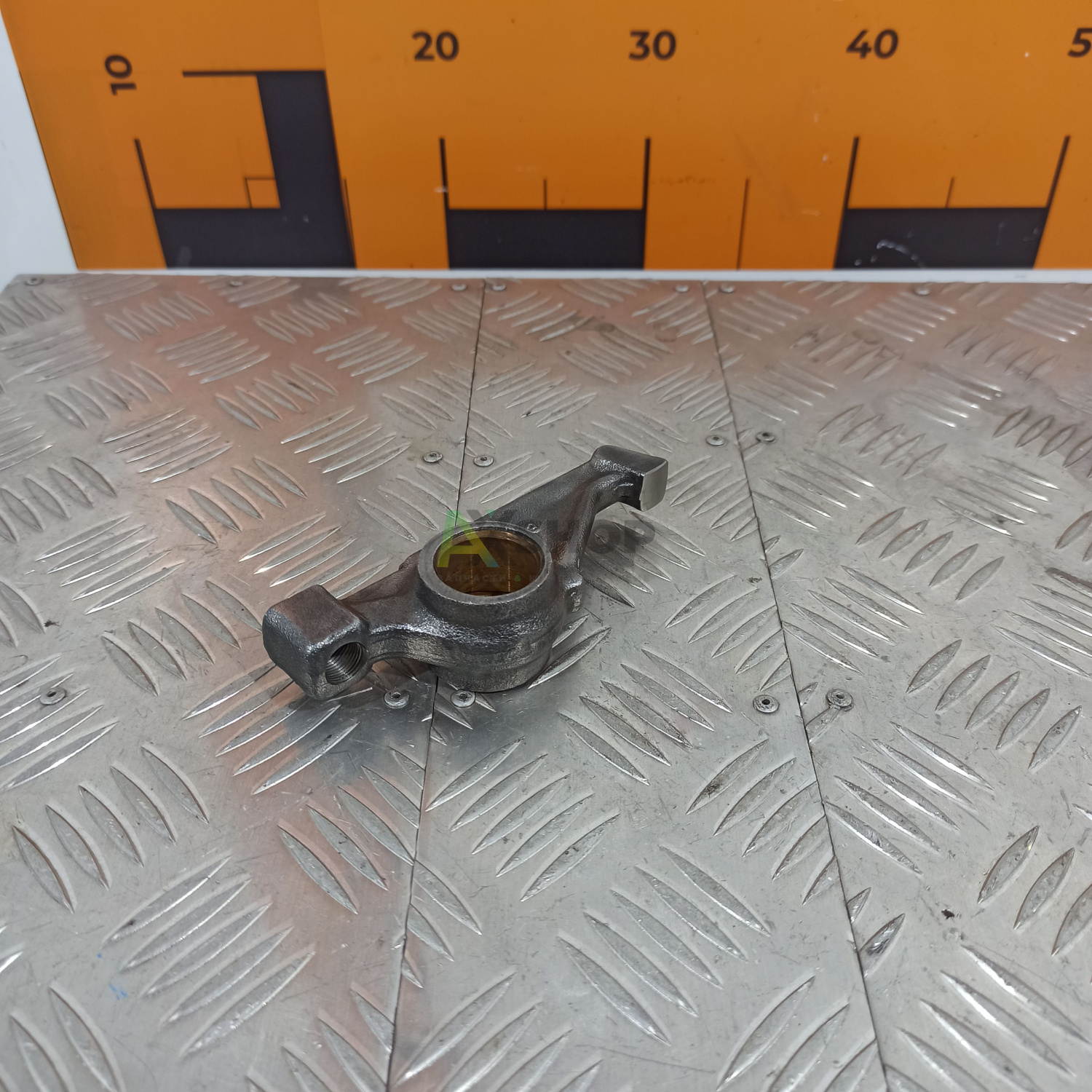 236-1007144-В Коромысло клапана со втулкой