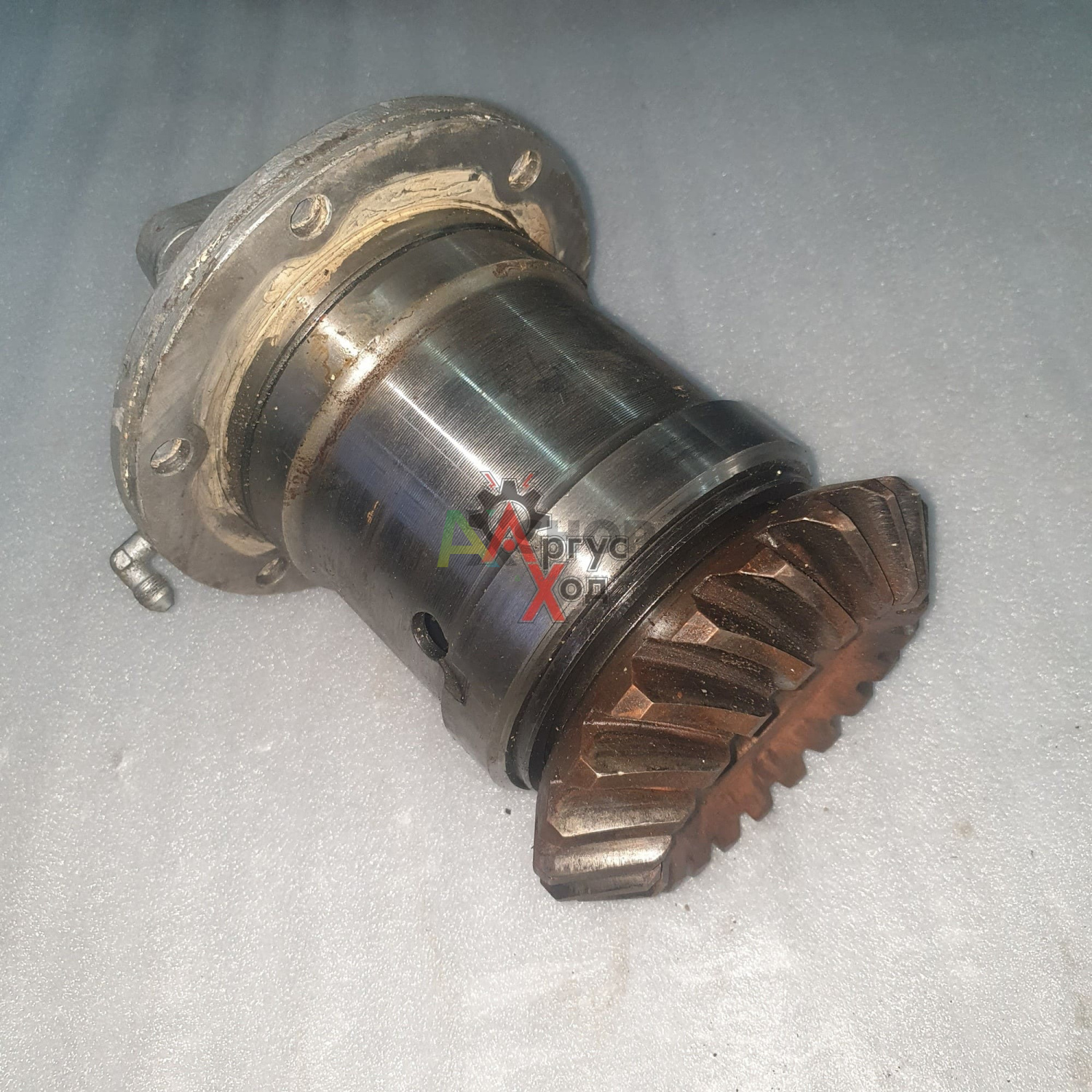 8.10.020 Шестерня коническая со стаканом