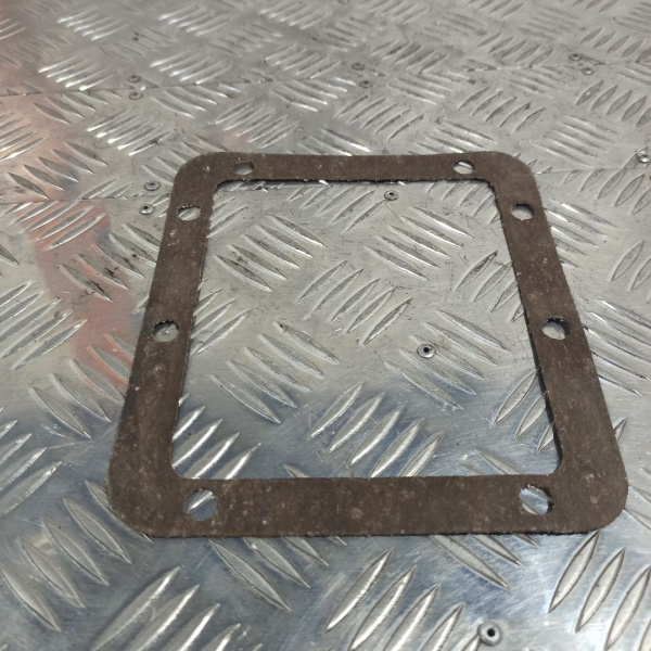 66-1802019 Прокладка крышки бокового люка картера