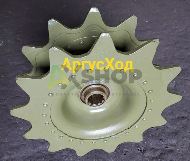 71-3202010 Колесо ведущее (венцы ОШ на заклепках,13 зуб.\ ступица D=65)