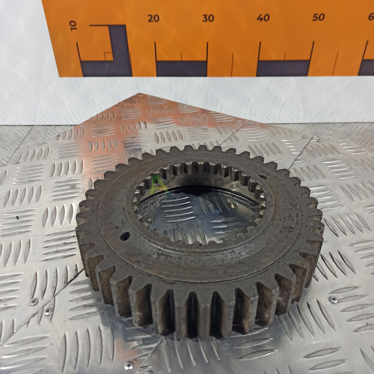 8.10.305 Шестерня