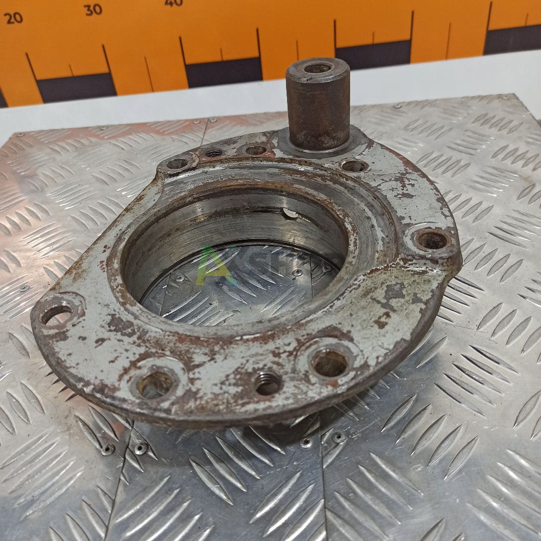 8.10.410 Опора левая