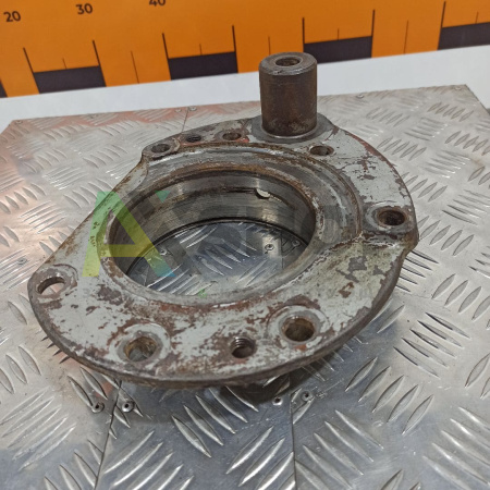 8.10.410 Опора левая