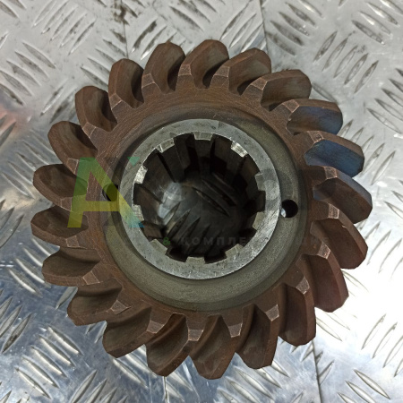 8.10.228 Шестерня коническая ведомая