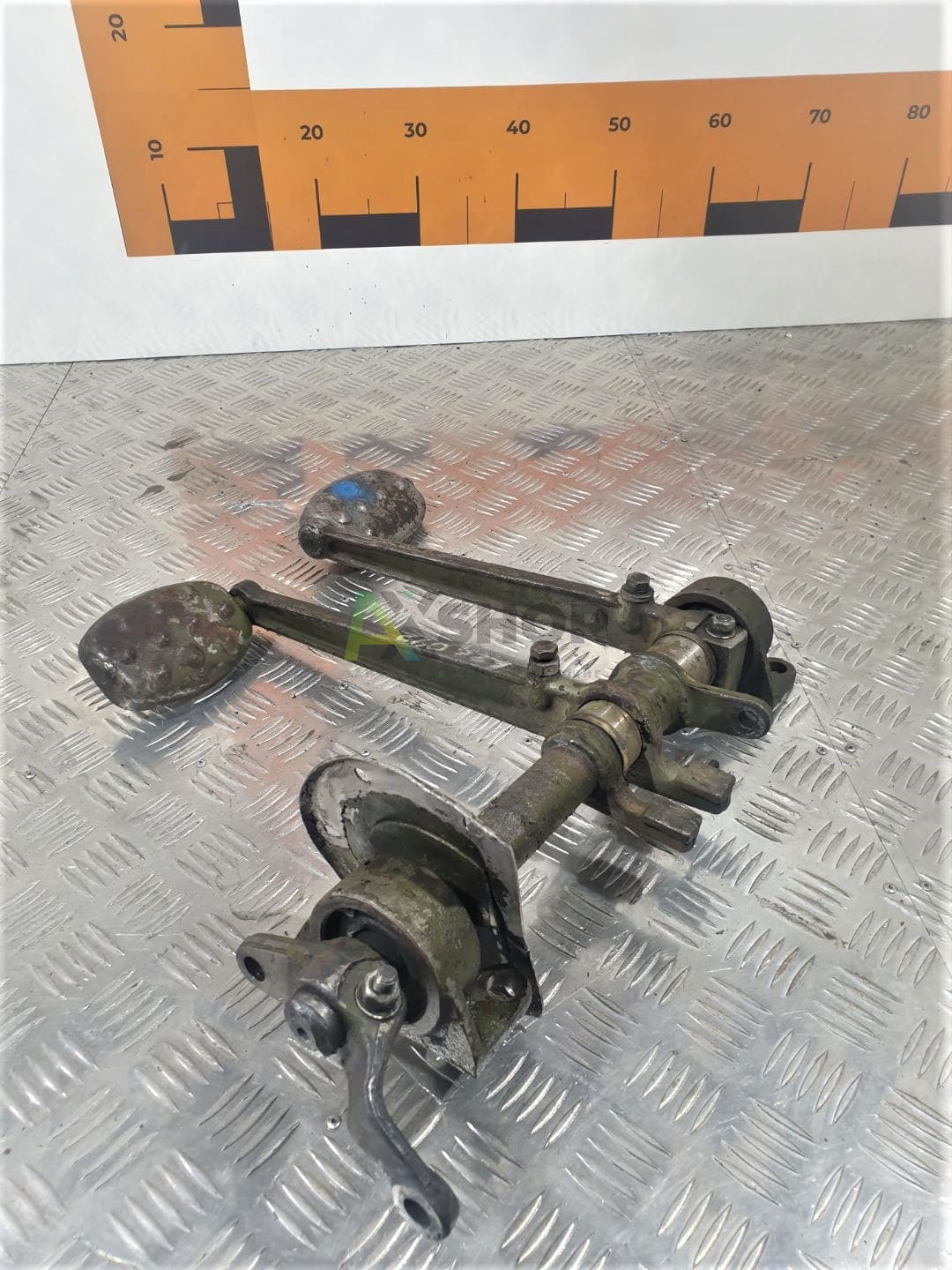 6.22.042 Педали в сборе