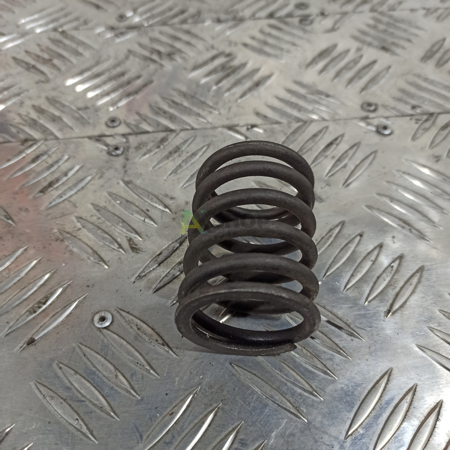 Пружина 740-1007020