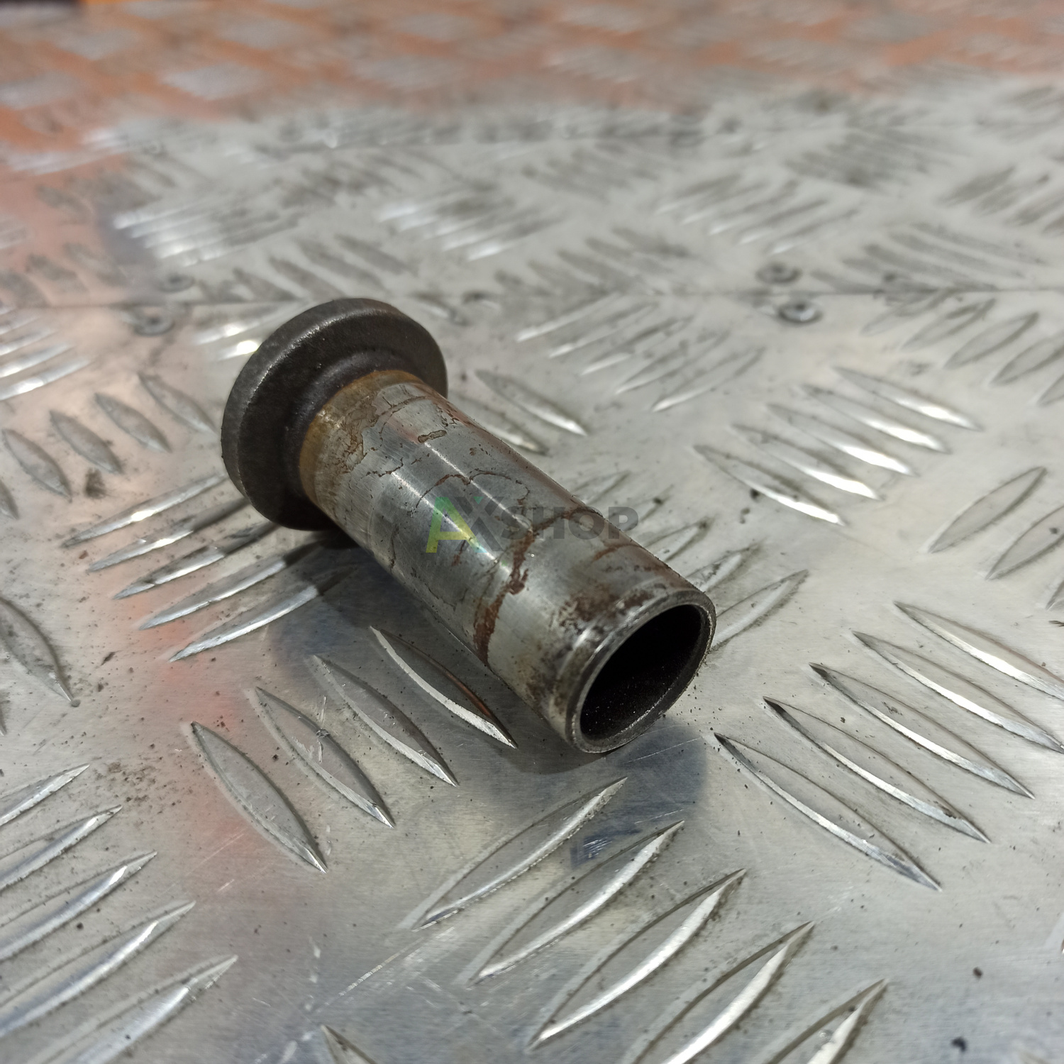 Толкатель клапана 740-1007184