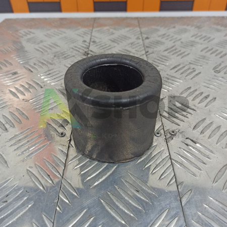 А5.01.105-1 Втулка крепления двигателя