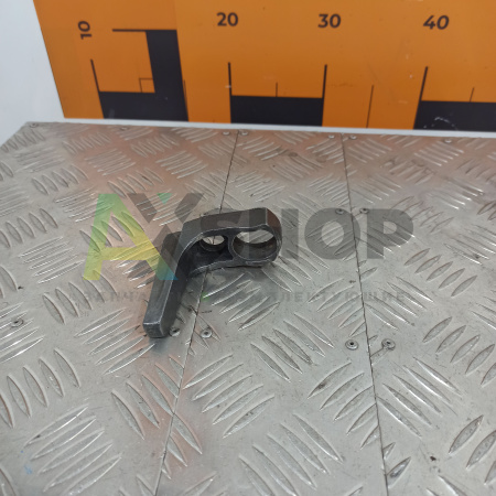 Скоба крепления форсунки 236-1112163-Б2