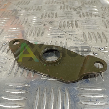 71-2605139 Кронштейн крепления вала управления левый