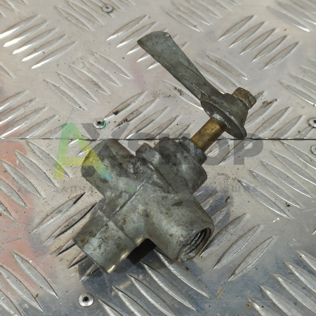 3151-1104160 Кран топливный РКНУ.ПП6-2